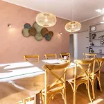 Localtraveling Chiado Trindade