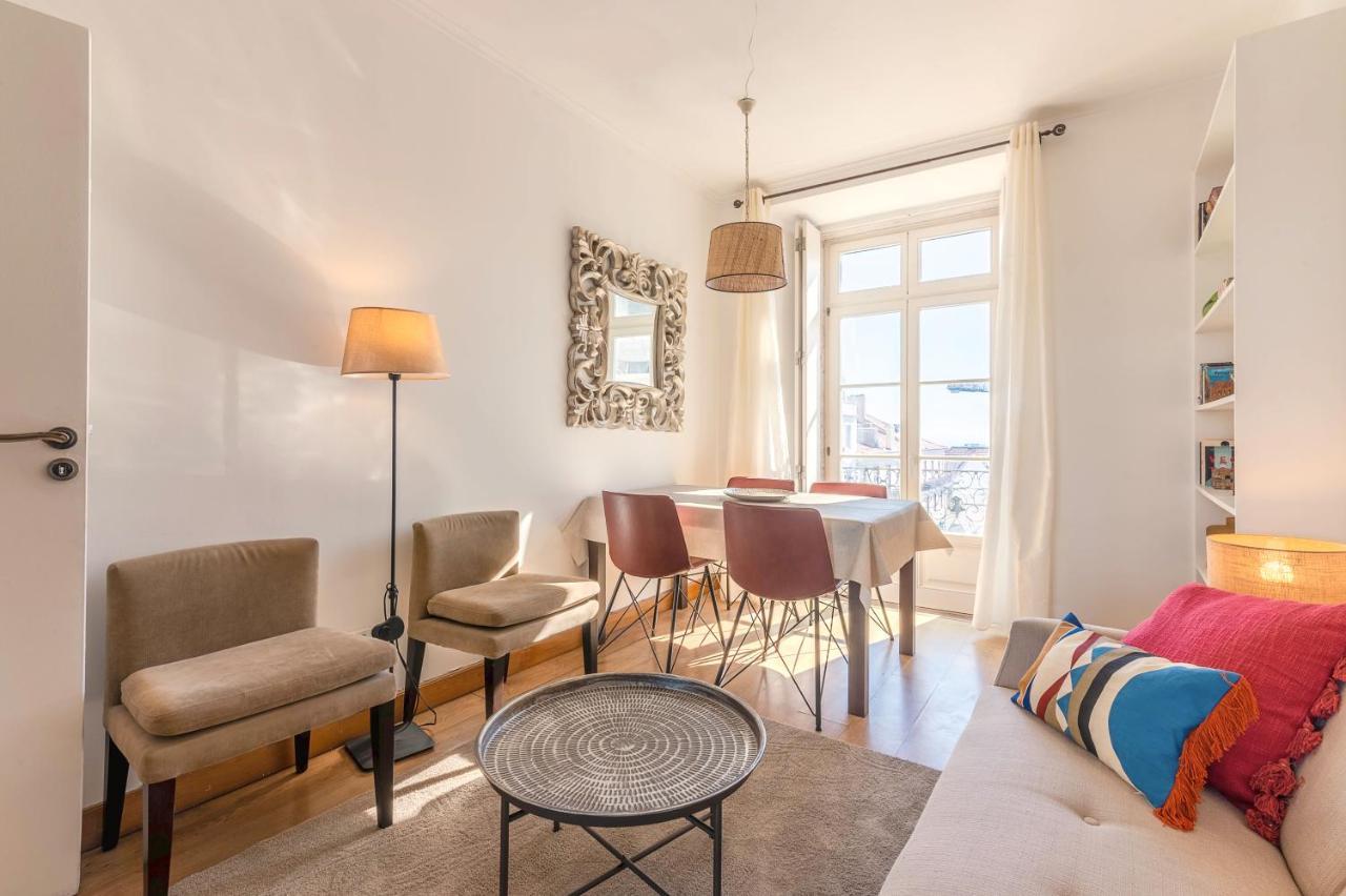 Apartment Localtraveling Chiado Trindade Lissabon